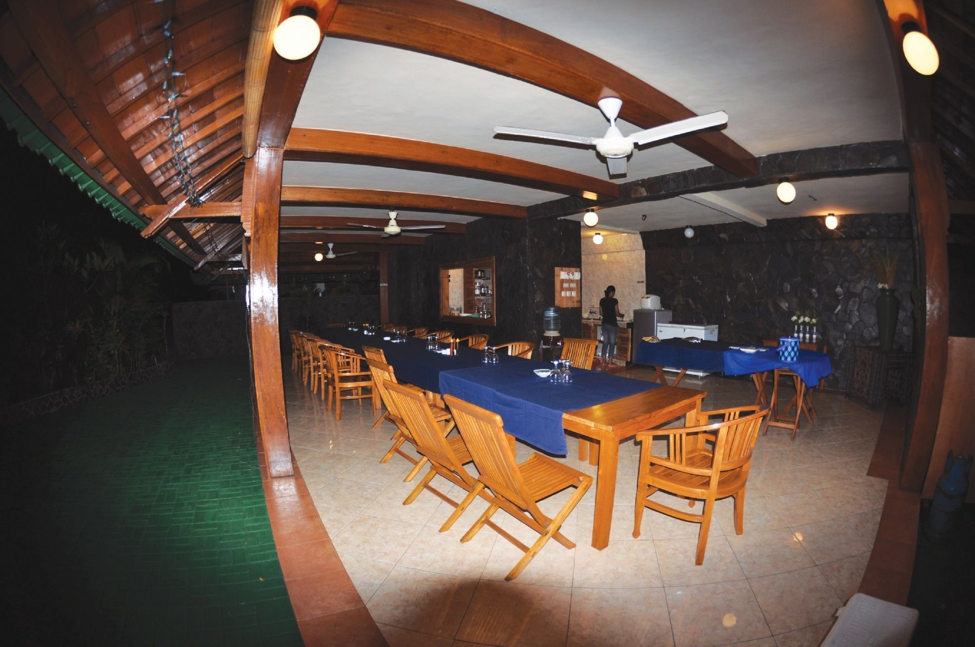 Tulamben Wreck Divers Resort & Restaurant Exterior photo